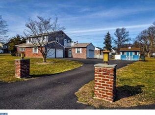 1525 Rosalie Ave, Bensalem, PA