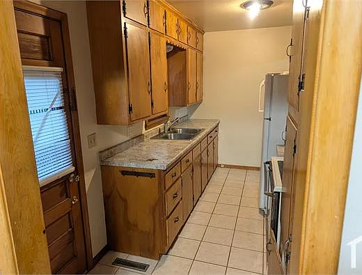 6120 Castle Dr — Photo 11