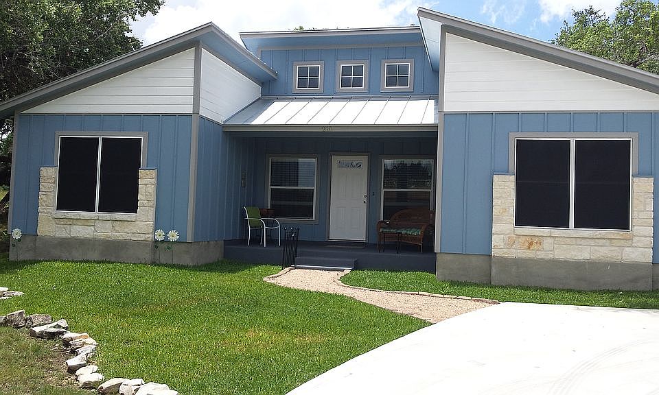 1st image of 210 Friendlywood Dr