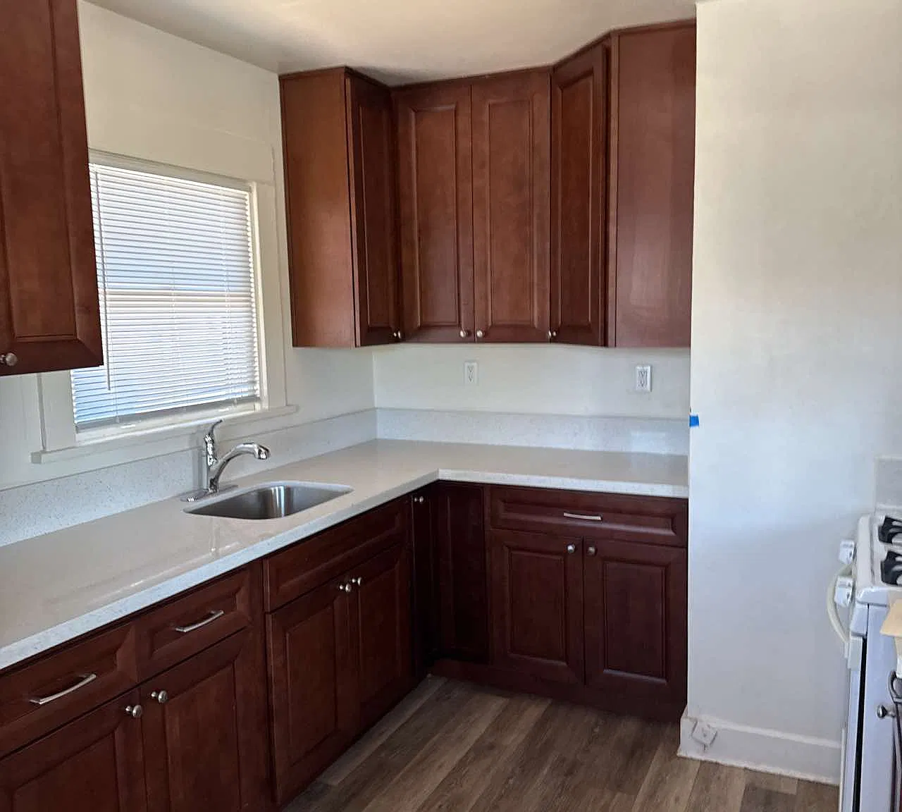 2 bed, $3,200 — Photo 4