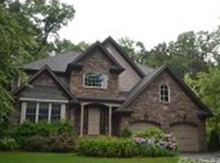 26 Beatrice St, Allendale, NJ 07401