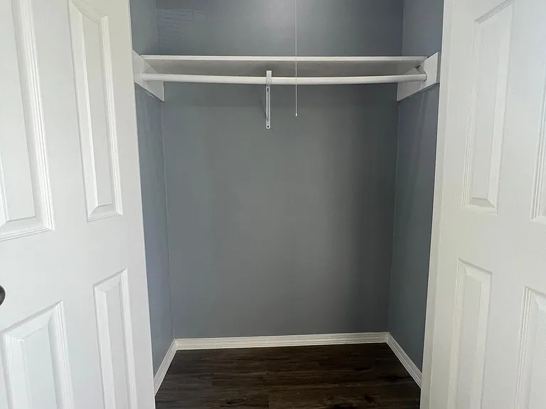 525 E Caney St #B — Photo 31