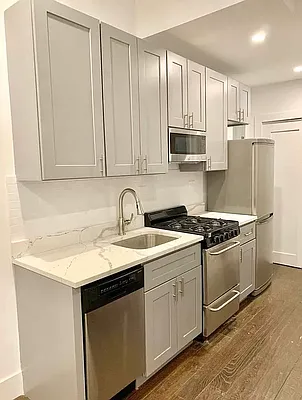 Rented by Compass | media 6