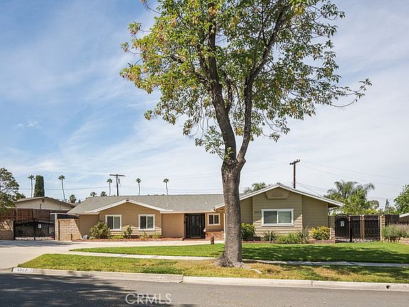 2nd image of 6023 Academy Ave