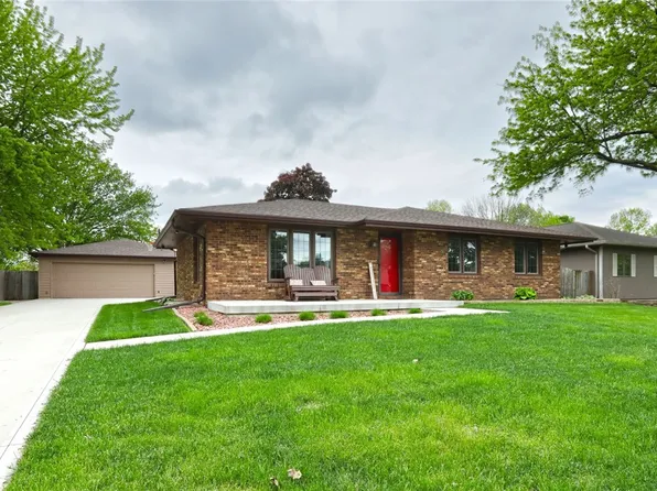 1308 Bel Aire Rd, Polk City, IA 50226