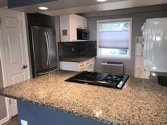 2nd image of 8164 W Forest Preserve Ave APT 1W