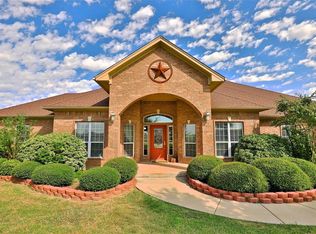 250 Apple Blossom Dr, Abilene, TX 79602