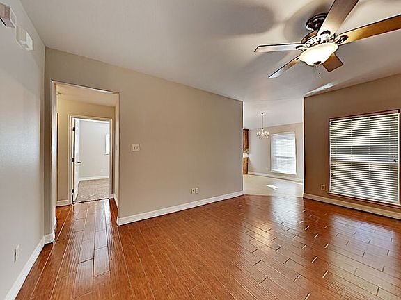 5th image of 6824 Fox Hill Dr