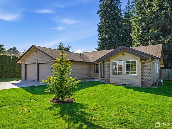 2nd image of 7118 NE 31st Avenue