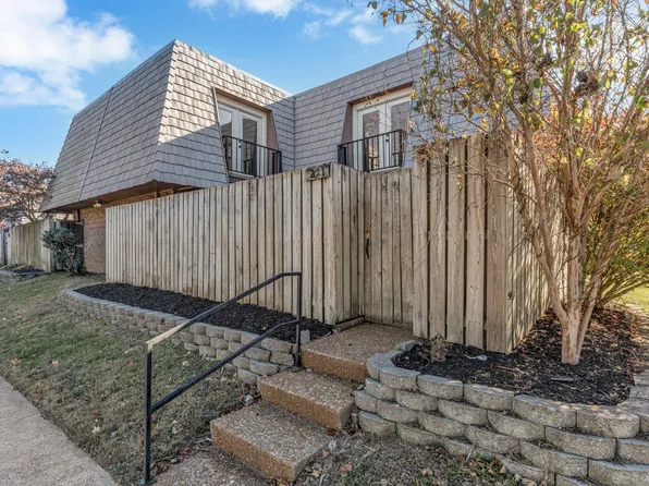 201 Cedarwood Ln, Madison, TN 37115