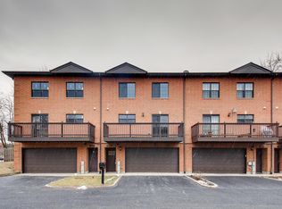 1383 E Central Rd UNIT 4-C, Arlington Heights, IL 60005