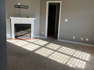 372 Ridgeview Dr, Millbrook, AL 36054