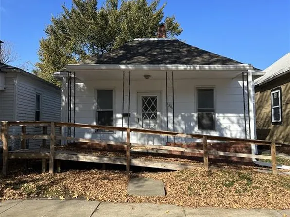 5304 Pryor Ave, Saint Joseph, MO 64504