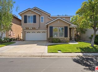 27964 Periwinkle Ln, Valencia, CA 91354