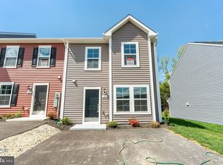 184 Gentle Breeze Dr, Bunker Hill, WV 25413