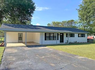 112 Maryland Dr, Texarkana, TX 75501