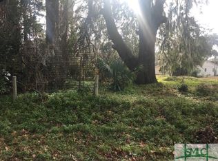 209 Shipyard Rd, Savannah, GA 31406