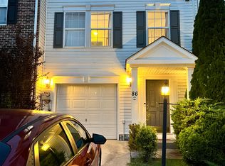 86 Brandenburg Dr, Falling Waters, WV 25419