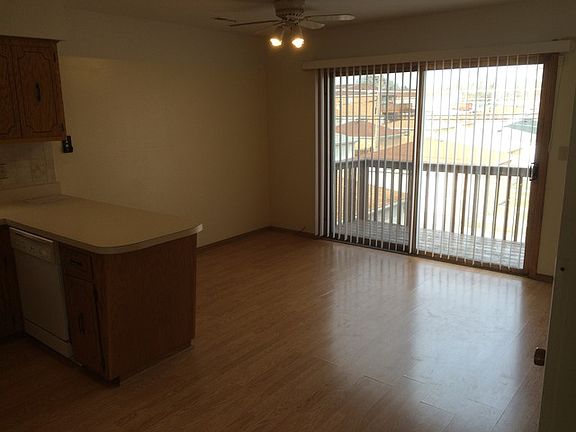 4th image of 6804 W Gunnison St #2