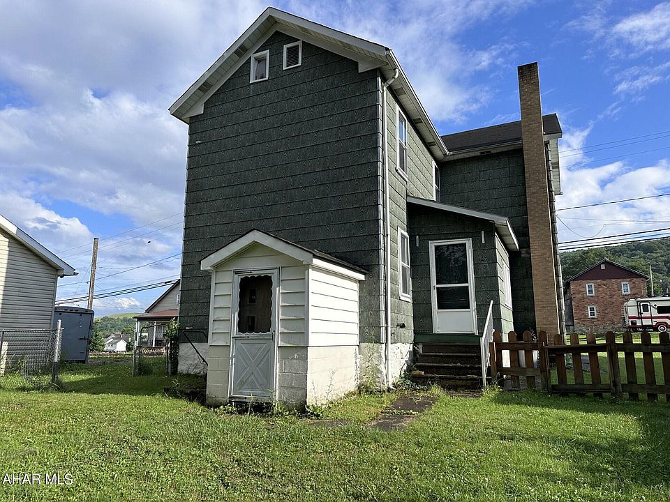 1322 Roberts St, Nanty Glo, PA 15943 Zillow