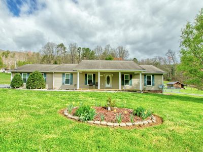 3211 Gap Creek Rd, Hampton, TN, 37658