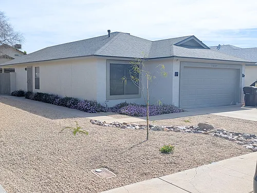 11807 N 76th Ave Photo 1