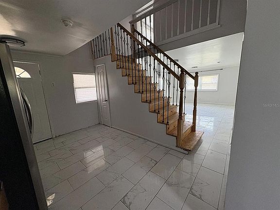 4th image of 227 N Marveline Rd