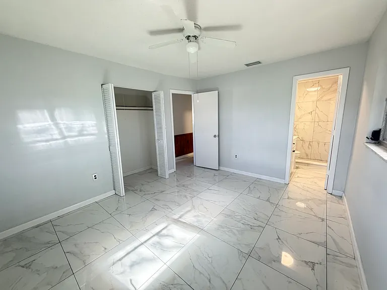 1365 Alton Rd — Photo 11