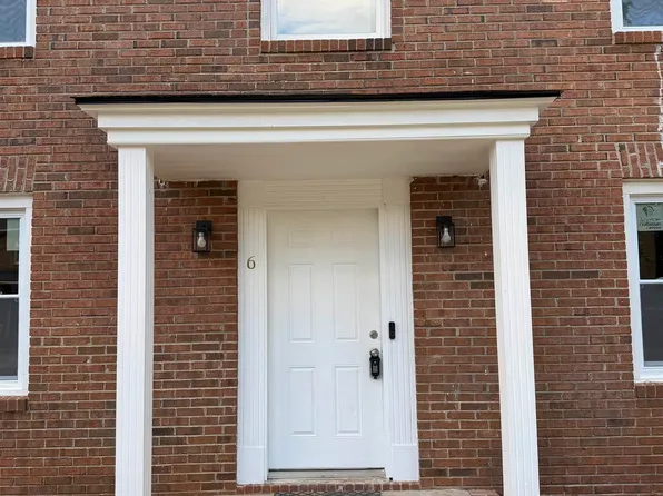 6 Crescent Ln, Columbia, SC 29212