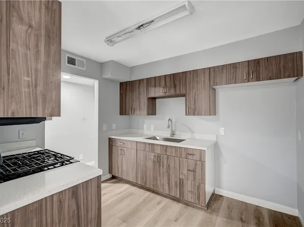 500 N 21st St, Las Vegas, NV 89101