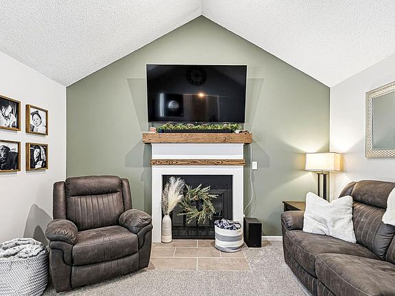 4th image of 1802 Regency Dr