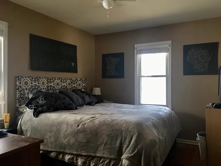 2627 Fremont Ave S — Photo 5