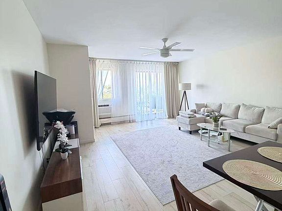 2nd image of 6 New Ln APT 7F