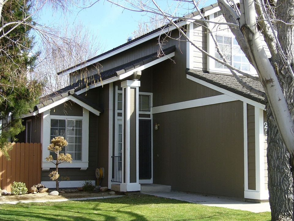 2742 Azuza Front Entry