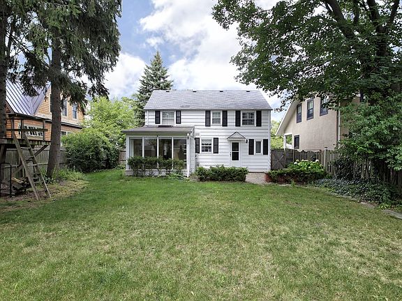 4th image of 620 Wayland Ave
