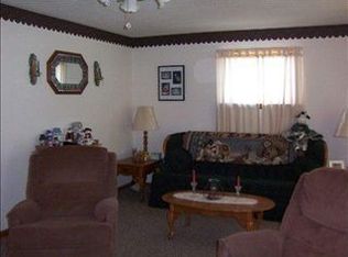 240 E Perrin Ave, Mc Comb, OH 45858