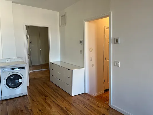 Rented by Anna Pastoressa, LREB | media 10