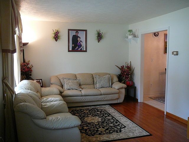2nd image of 7503 Rudolph Ct