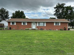 1808 Harrison Ave, Wood River, IL 62095