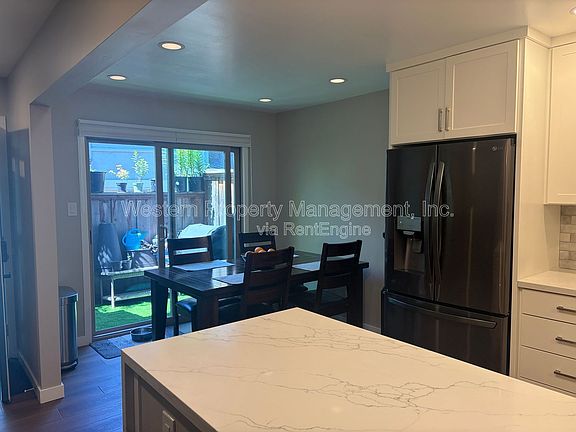 2nd image of 1132 Callas Ln APT 2