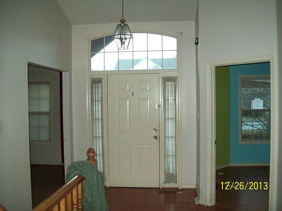 4th image of 8035 Branch Creek Dr