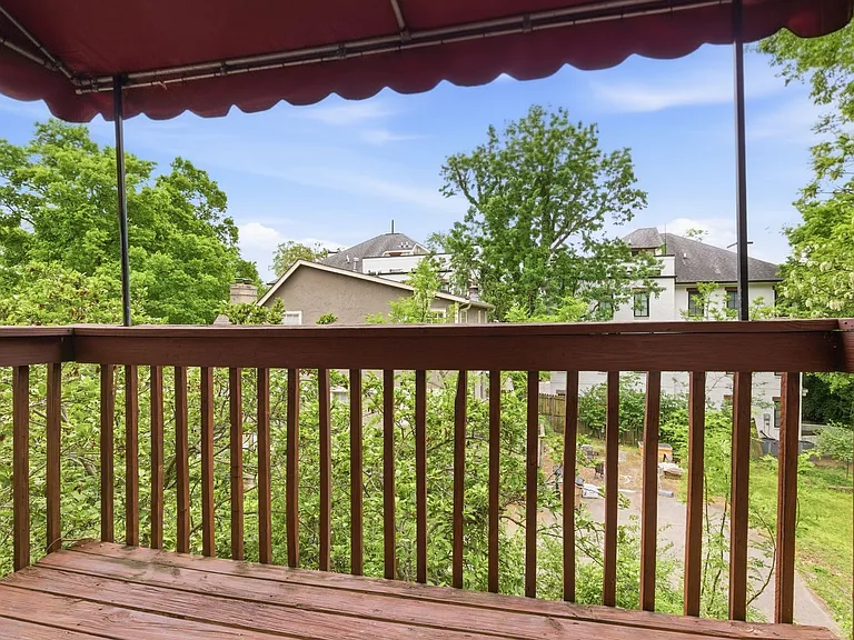 515 Chesterfield Ave #F — Photo 23
