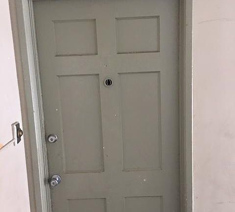 3rd image of 4319 Santo Tomas Dr APT B