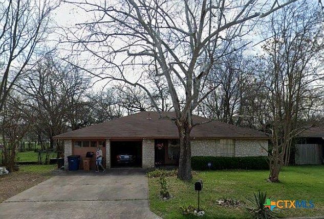 1st image of 5901 Coolbrook Dr