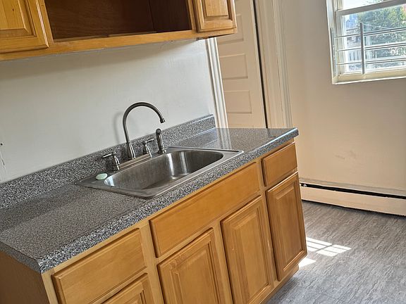 5th image of 484 Bergen Ave Floor 3