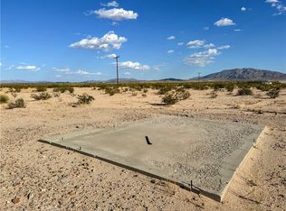 4200 Pinto Mountain Rd, Twentynine Palms, CA 92277