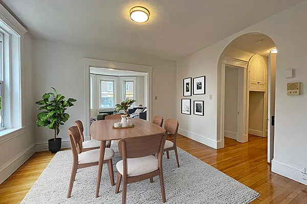 1 bed, 1.0 bath, 550 sqft, $2,100 — Photo 2