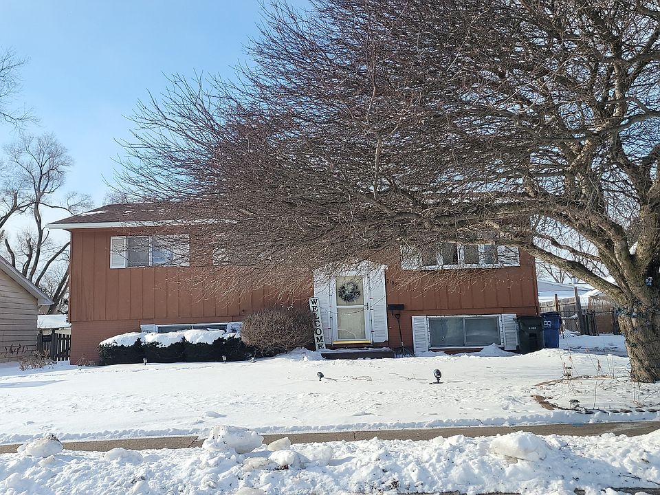 1st image of 2104 N Gayman Ave