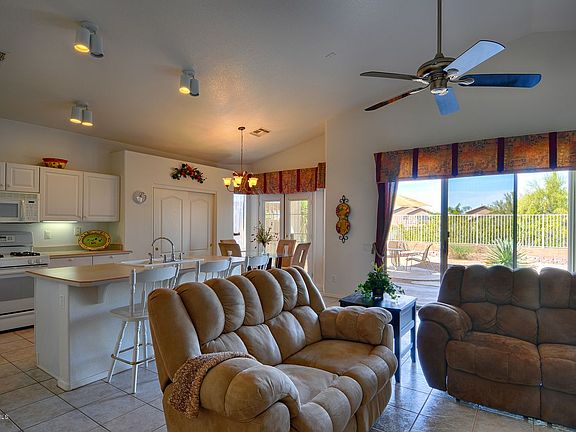 5th image of 2322 N Malachite Cir