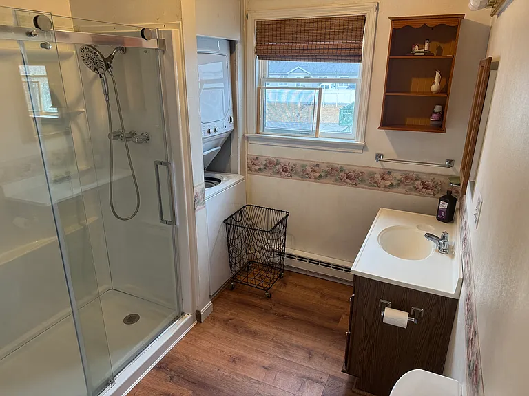 657 Maine Ave #3 — Photo 8